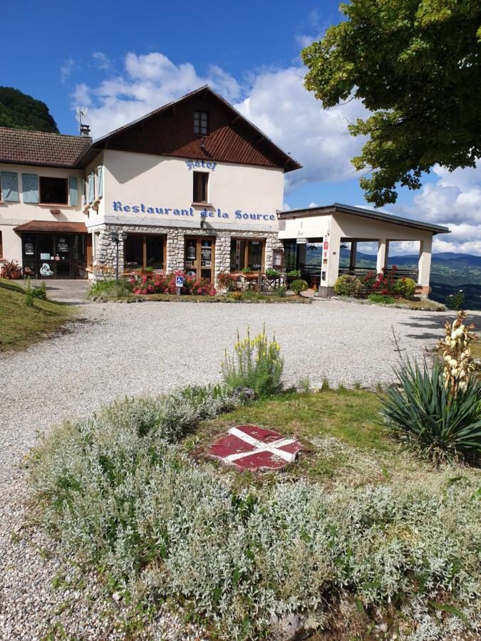 La Source Jacquet Depuis 1954 Hotel Et Studio Saint-Jean-de-Chevelu Екстериор снимка